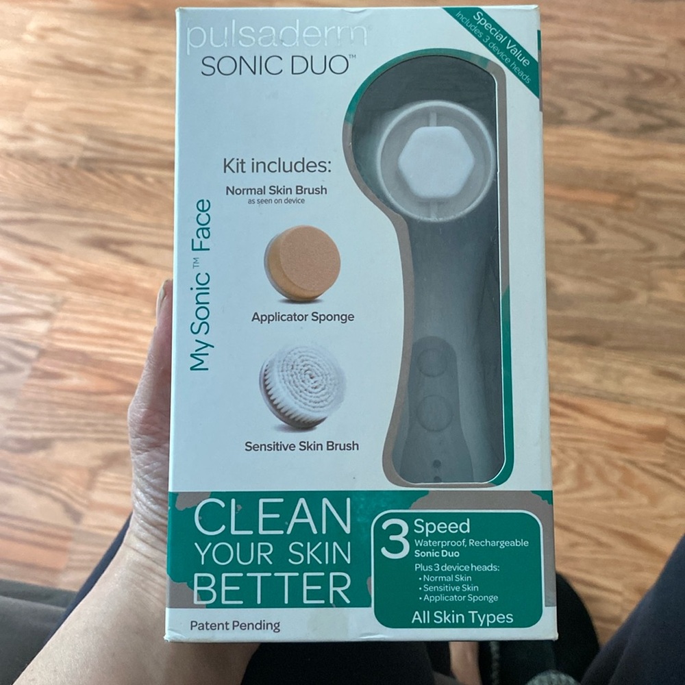 Pulsaderm Sonic Duo Face Cleansing Brush